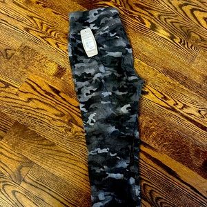 Motet Ultra cloud Camo leggings